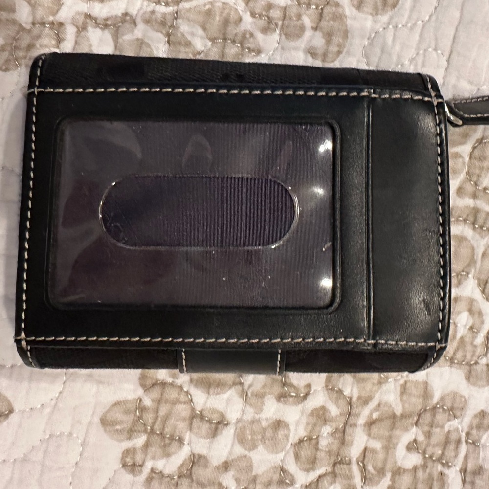 Coach Wallet - Picture 4 of 4